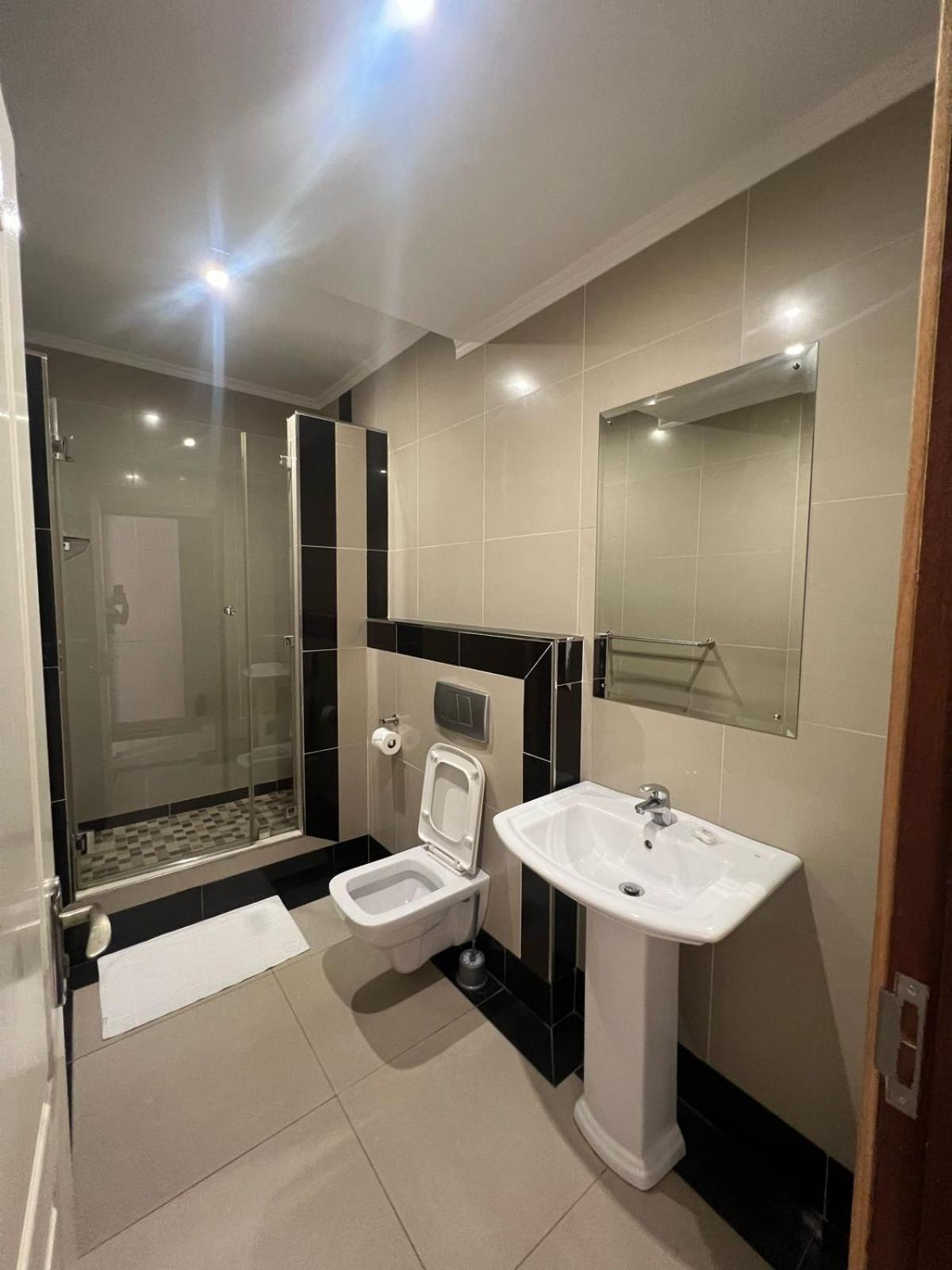 Capepod Centre Hotel